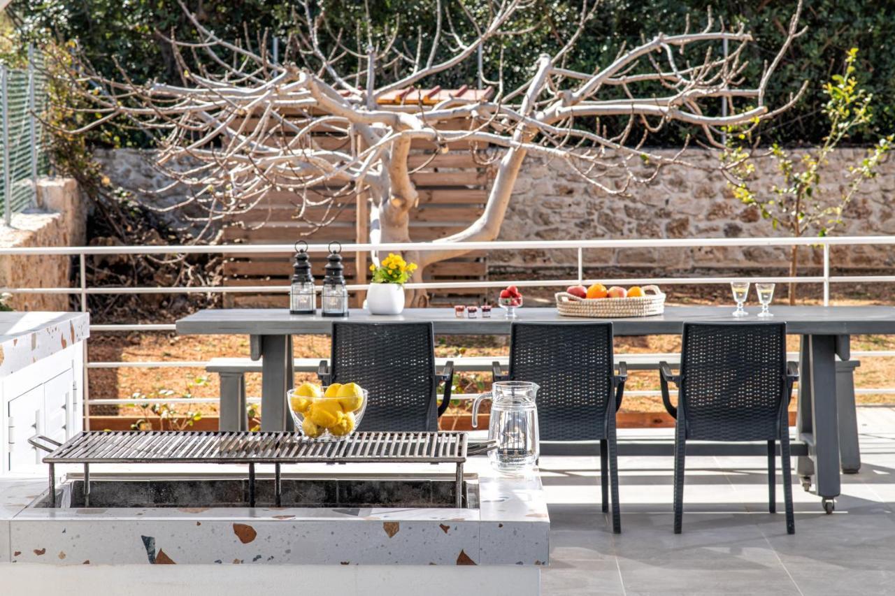 Alba Bianca Villa, Family Retreat With Heated Pool By Thinkvilla Hersonissos  Exterior photo